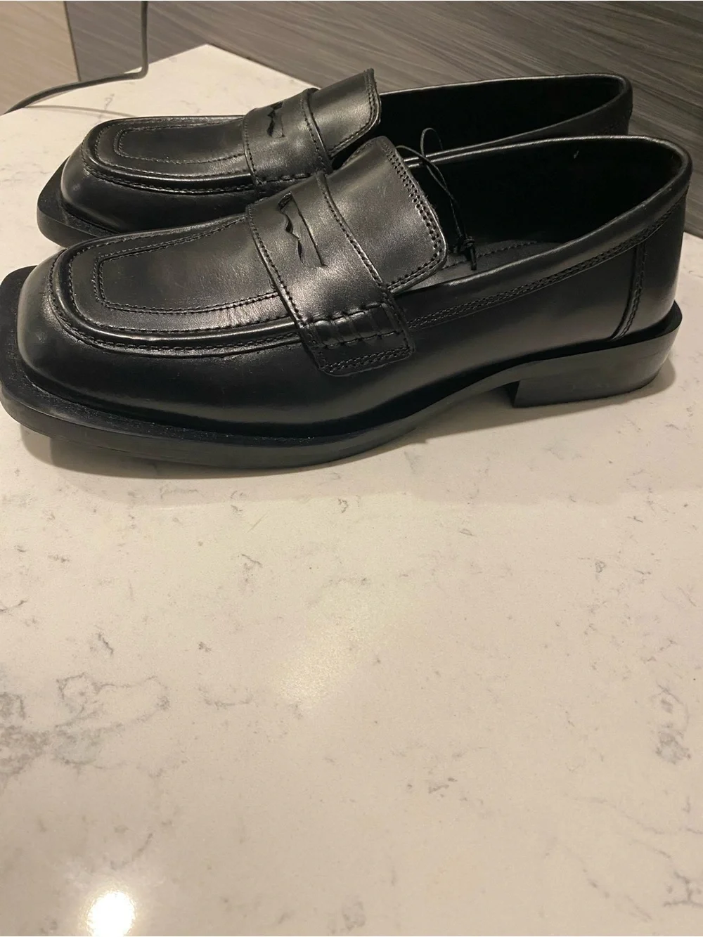 Zara sleek black